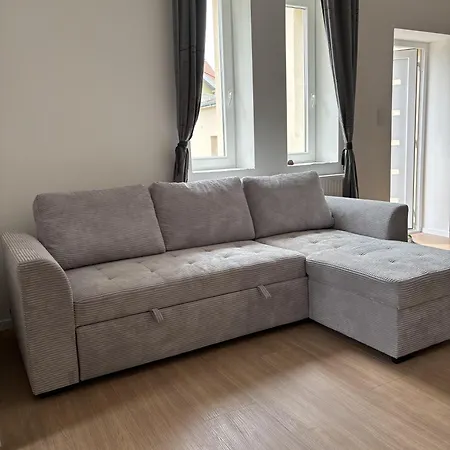 Zelia Apartmanhaz *