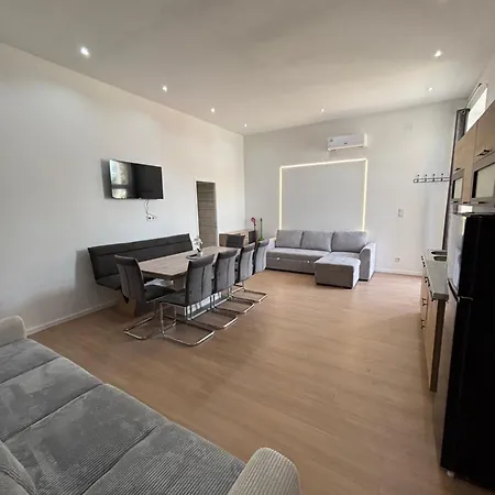 Zelia Apartamento Siófok