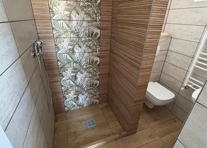 Zelia Apartmanhaz שיופוק