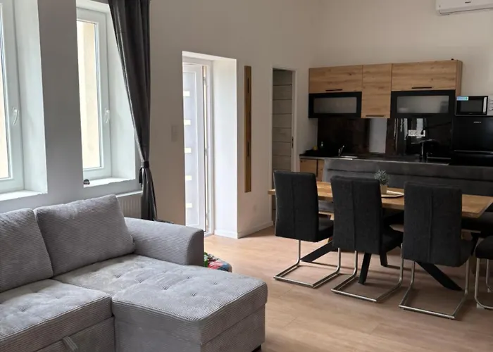 Zelia Apartmanhaz Lägenhet *
