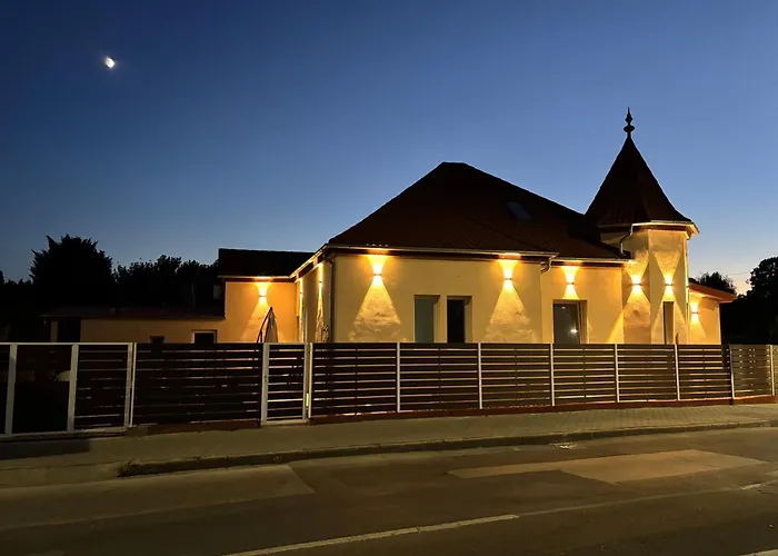 Zelia Apartmanhaz דירה שיופוק